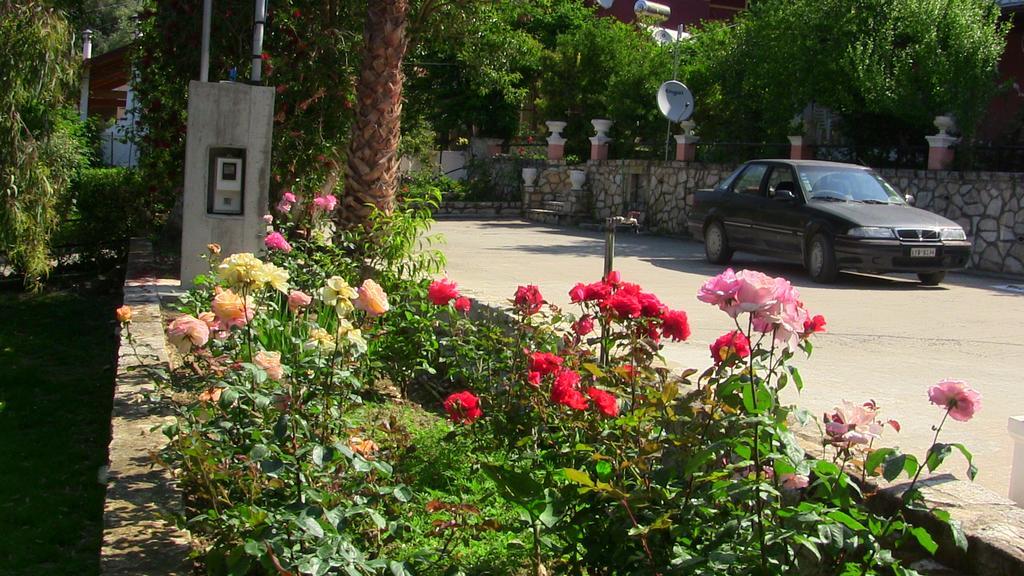 Villa Danai Agios Georgios Pagon Bagian luar foto